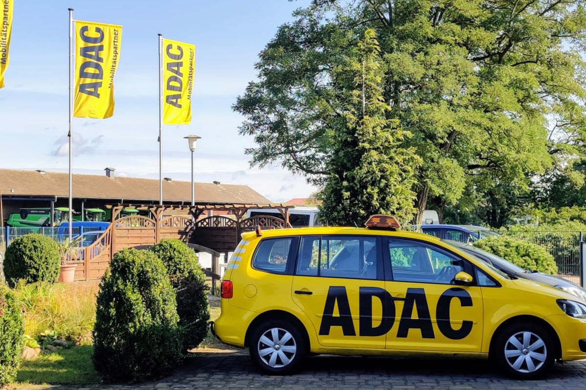 ADAC-Fahrer (m/w/d) auf Minijob-Basis ADAC-Fahrer (m/w/d) auf Minijob-Basis
